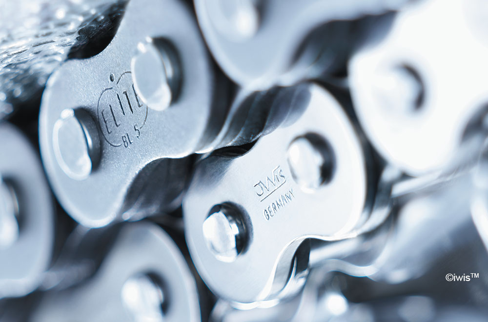 Precision iwis roller chains